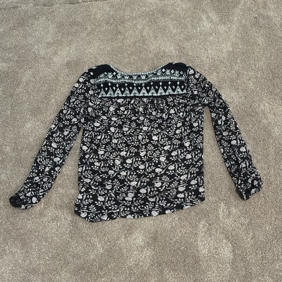 Lucky Brand Black and White Floral Blouse - Picture 3 of 4